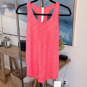 NWT Lululemon Tank. Sz 4